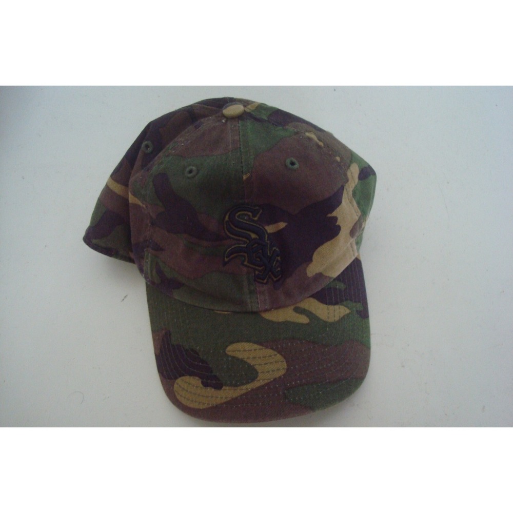 WHITE SOX CAMO   FITTED SZ MEDIUM‎ DEADSTOCK HAT CAP VINTAGE H4